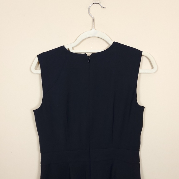 Banana Republic V-Neck Jumpsuit in Black NWOT - Picture 10 of 10